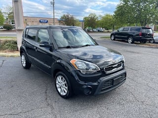 2012 Kia Soul + KNDJT2A63C7742897 2012 Kia Soul +