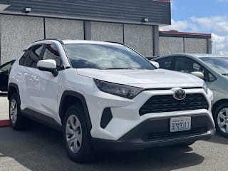 2019 Toyota RAV4 LE 2T3G1RFV1KC008188 2019 Toyota RAV4 LE