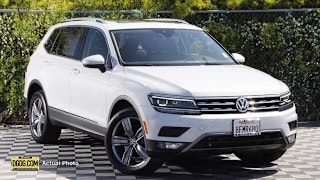 2018 Volkswagen Tiguan 3VV4B7AX7JM181159 2018 Volkswagen Tiguan