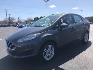 2019 Ford Fiesta 3FADP4BJXKM160788 2019 Ford Fiesta