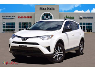 2017 Toyota RAV4 LE JTMZFREV8HJ701275 2017 Toyota RAV4 LE