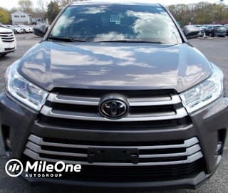 2019 Toyota Highlander LE Plus 5TDBZRFH5KS958955 2019 Toyota Highlander LE Plus