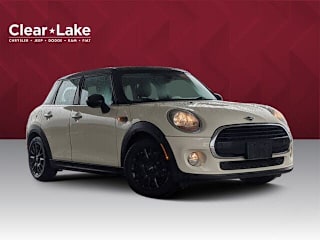 2016 MINI Hardtop 4 Door Cooper WMWXU1C5XG2D09800 2016 MINI Hardtop 4 Door Cooper