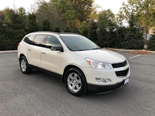 2011 Chevrolet Traverse LS 1GNKREED0BJ205345 2011 Chevrolet Traverse LS