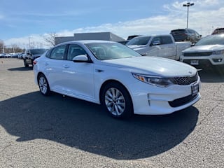 2018 Kia Optima EX 5XXGU4L35JG193682 2018 Kia Optima EX