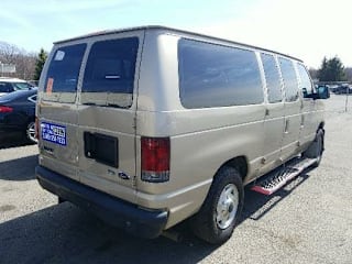 2010 Ford E-Series Wagon E-150 XL 1FMNE1BW8ADA18203 2010 Ford E-Series Wagon E-150 XL
