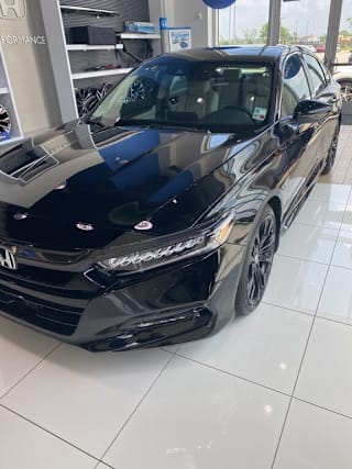 2018 Honda Accord Touring 1HGCV2F97JA004463 2018 Honda Accord Touring