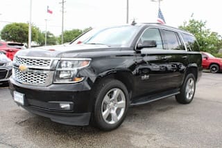 2019 Chevrolet Tahoe LT 1GNSCBKC5KR136889 2019 Chevrolet Tahoe LT