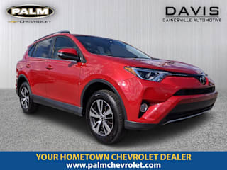 2017 Toyota RAV4 JTMWFREV3HJ115781 2017 Toyota RAV4