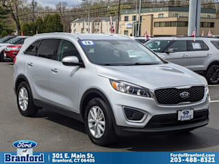 2018 Kia Sorento LX 5XYPGDA33JG347151 2018 Kia Sorento LX