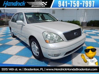 2001 Lexus LS 430 Base JTHBN30F010003884 2001 Lexus LS 430 Base