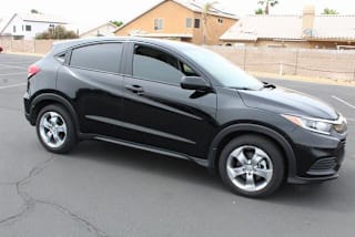 2019 Honda HR-V LX 3CZRU5H38KG709453 2019 Honda HR-V LX