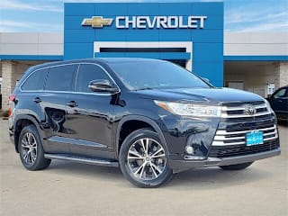 2019 Toyota Highlander LE 5TDZZRFH9KS315765 2019 Toyota Highlander LE