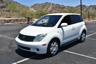 2004 Scion xA Base JTKKT624740054428 2004 Scion xA Base