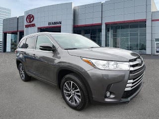 2018 Toyota Highlander XLE 5TDKZRFH6JS529922 2018 Toyota Highlander XLE