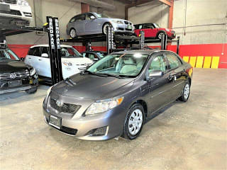2010 Toyota Corolla LE 1NXBU4EEXAZ222558 2010 Toyota Corolla LE