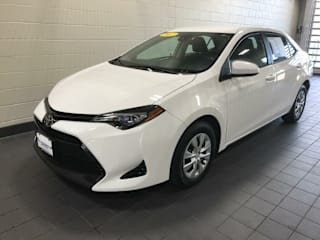 2017 Toyota Corolla L 5YFBURHE2HP596649 2017 Toyota Corolla L
