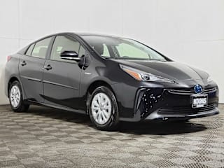 2021 Toyota Prius LE JTDKAMFU5M3140136 2021 Toyota Prius LE