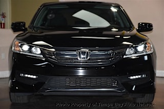 2017 Honda Accord 1HGCR2F76HA247789 2017 Honda Accord