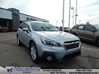 2018 Subaru Outback 4S4BSACC2J3235008 2018 Subaru Outback