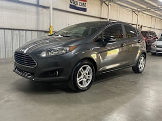 2016 Ford Fiesta SE 3FADP4EJ2GM199782 2016 Ford Fiesta SE
