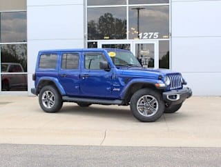 2020 Jeep Wrangler Unlimited Sahara 1C4HJXEN7LW155627 2020 Jeep Wrangler Unlimited Sahara