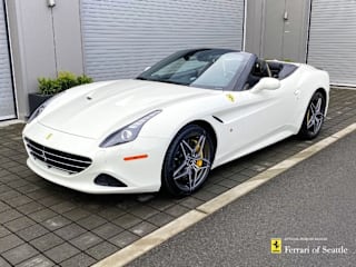 2017 Ferrari California T Base ZFF77XJA2H0220506 2017 Ferrari California T Base