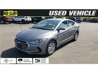 2017 Hyundai Elantra SE KMHD74LF1HU128459 2017 Hyundai Elantra SE