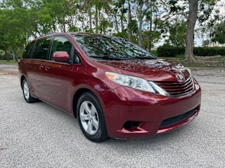 2015 Toyota Sienna LE 8-Passenger 5TDKK3DC5FS557310 2015 Toyota Sienna LE 8-Passenger