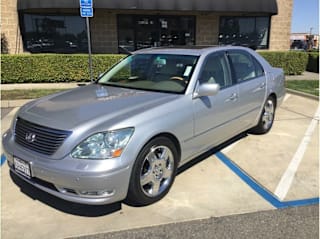2005 Lexus LS 430 Base JTHBN36F355021490 2005 Lexus LS 430 Base