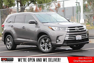 2018 Toyota Highlander Limited Platinum 5TDDZRFH0JS899739 2018 Toyota Highlander Limited Platinum