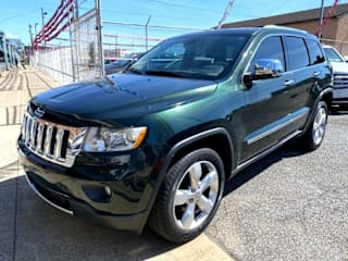 2011 Jeep Grand Cherokee 1J4RR6GG1BC573990 2011 Jeep Grand Cherokee