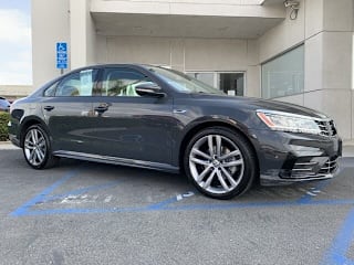 2018 Volkswagen Passat 2.0T R-Line 1VWAA7A39JC029092 2018 Volkswagen Passat 2.0T R-Line