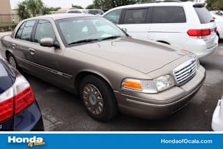 2003 Ford Crown Victoria Base 2FAFP73W13X100540 2003 Ford Crown Victoria Base