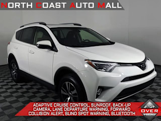 2018 Toyota RAV4 XLE JTMRFREV0JJ221267 2018 Toyota RAV4 XLE
