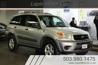 2004 Toyota RAV4 Base JTEHD20V746005922 2004 Toyota RAV4 Base