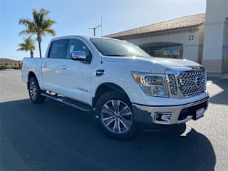2017 Nissan Titan SL 1N6AA1E57HN509865 2017 Nissan Titan SL