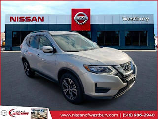 2019 Nissan Rogue 5N1AT2MV6KC842240 2019 Nissan Rogue