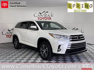 2019 Toyota Highlander 5TDBZRFH2KS979925 2019 Toyota Highlander