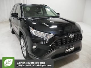 2019 Toyota RAV4 XLE Premium JTMA1RFV3KD017590 2019 Toyota RAV4 XLE Premium
