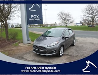 2014 Ford Fiesta SE 3FADP4EJ1EM106456 2014 Ford Fiesta SE