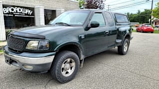 2003 Ford F-150 XL 1FTRX08W53KD63768 2003 Ford F-150 XL