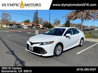 2019 Toyota Camry LE 4T1B11HK3KU234870 2019 Toyota Camry LE