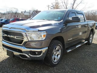 2019 Ram Pickup 1500 1C6SRFFT3KN781242 2019 Ram Pickup 1500