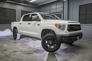 2017 Toyota Tundra 5TFDY5F14HX586874 2017 Toyota Tundra