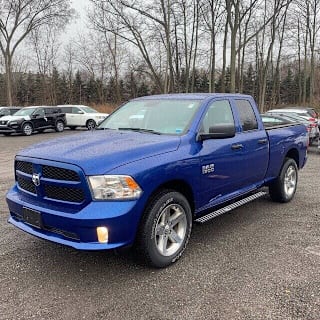 2017 Ram Pickup 1500 1C6RR7FG4HS699179 2017 Ram Pickup 1500