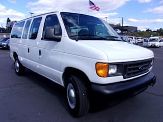 2005 Ford E-Series Wagon E-350 SD XL 1FMNE31L95HB23916 2005 Ford E-Series Wagon E-350 SD XL