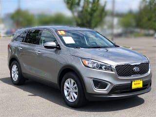 2018 Kia Sorento L 5XYPG4A35JG411660 2018 Kia Sorento L