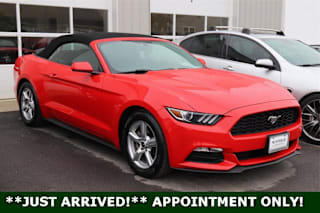 2015 Ford Mustang V6 1FATP8EM9F5323841 2015 Ford Mustang V6