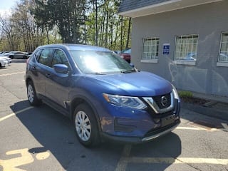 2018 Nissan Rogue S 5N1AT2MV8JC730487 2018 Nissan Rogue S